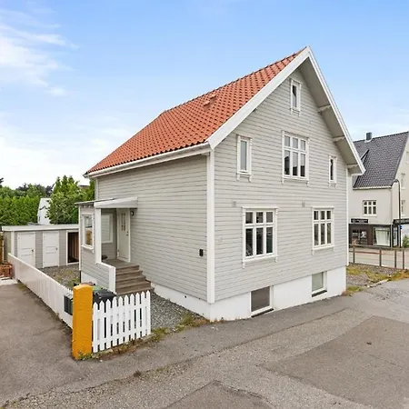 アパート Koselig Sentral *